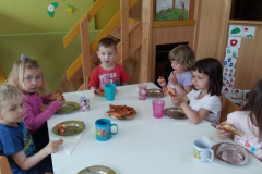 NJAMI,  PIZZA...